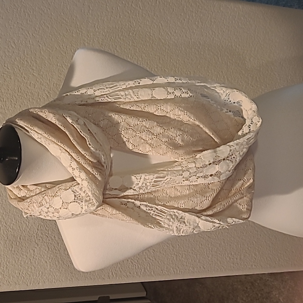 Vanity creme and white scarf